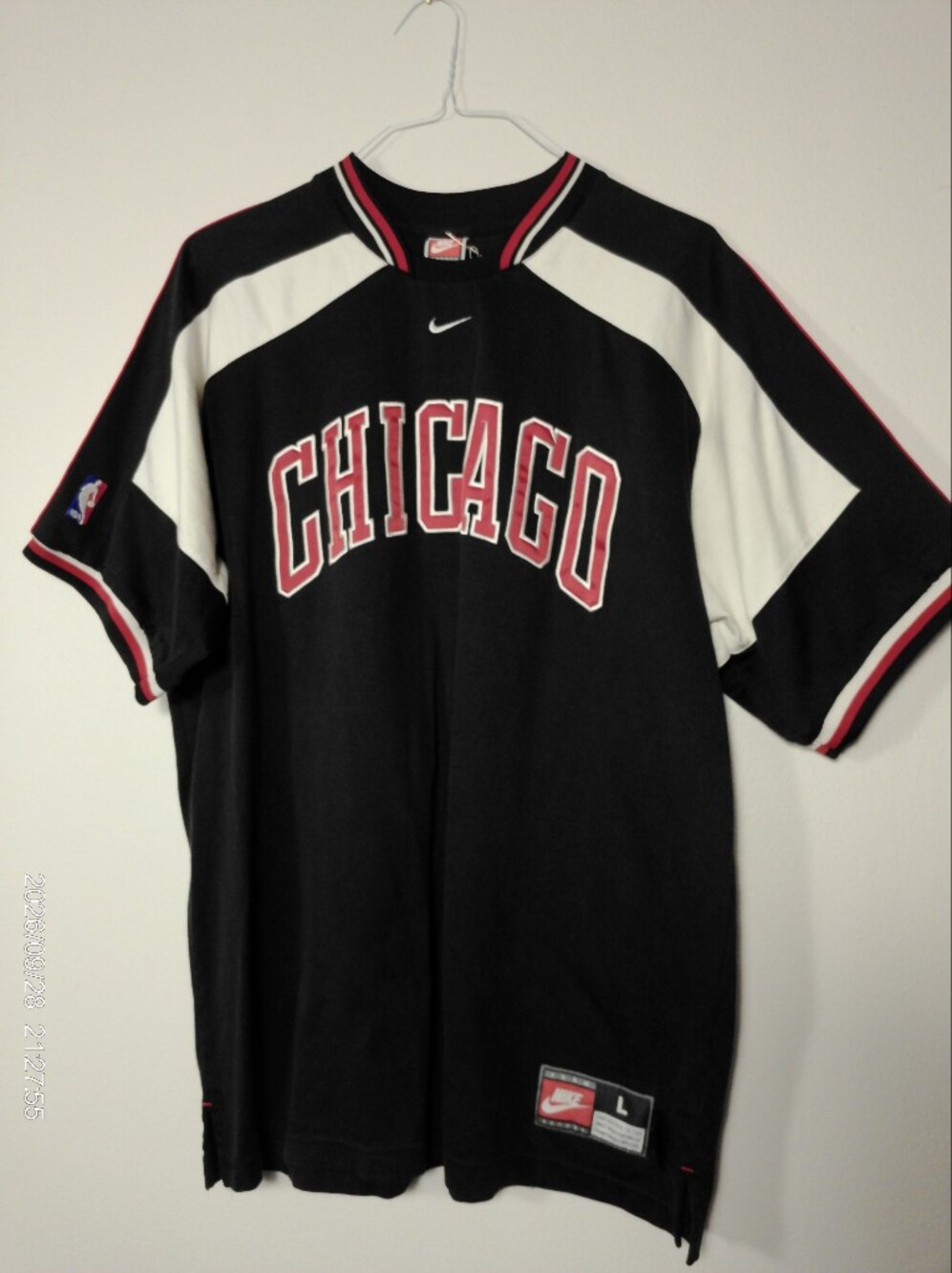 Vintage 90s Nike Chicago Bulls NBA Warm-Up Shooting Shirt Jersey! 🔥